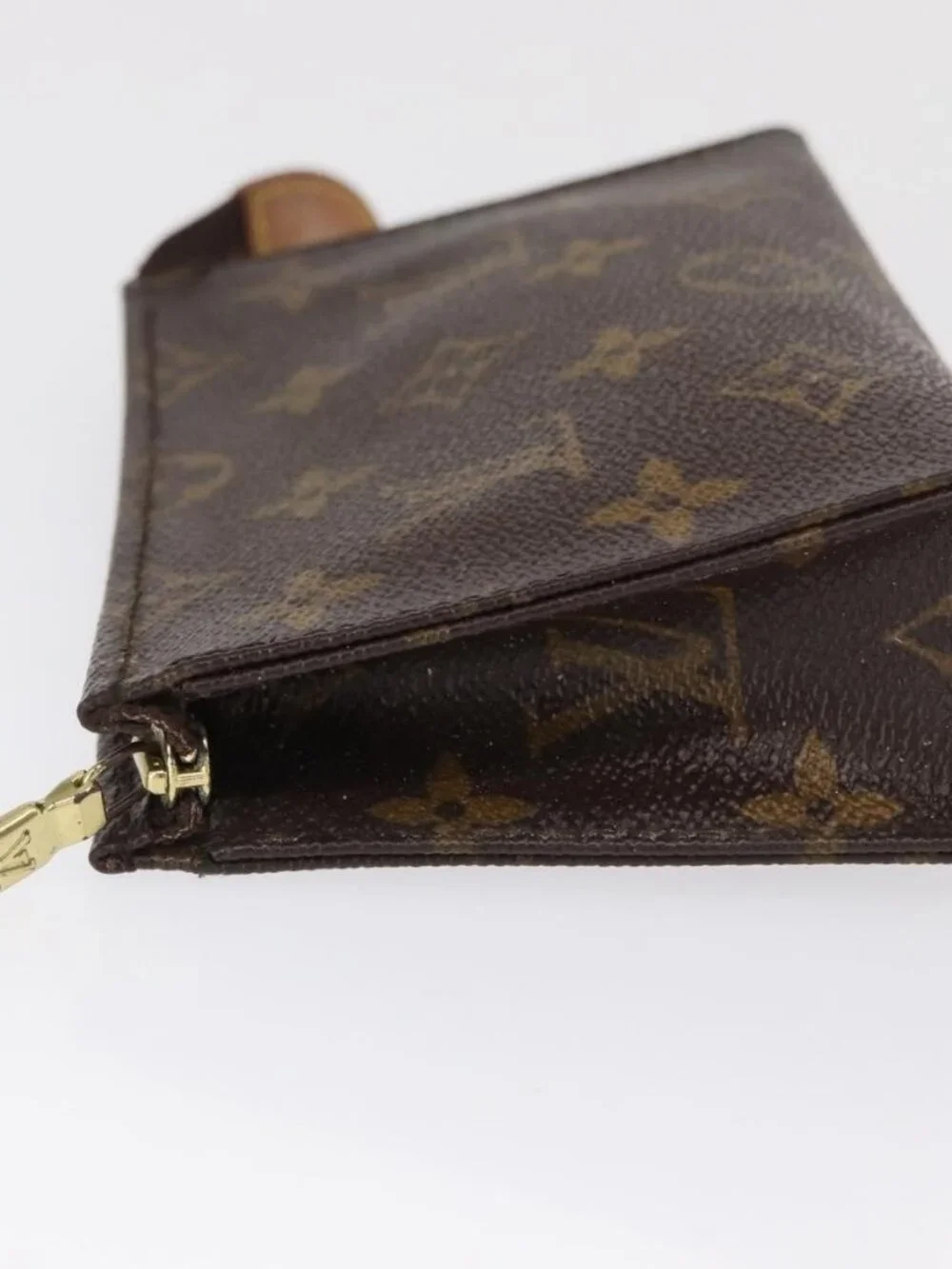 LOUIS VUITTON Monogram Poche Toilette 15 Pouch M47546 LV Auth 168185